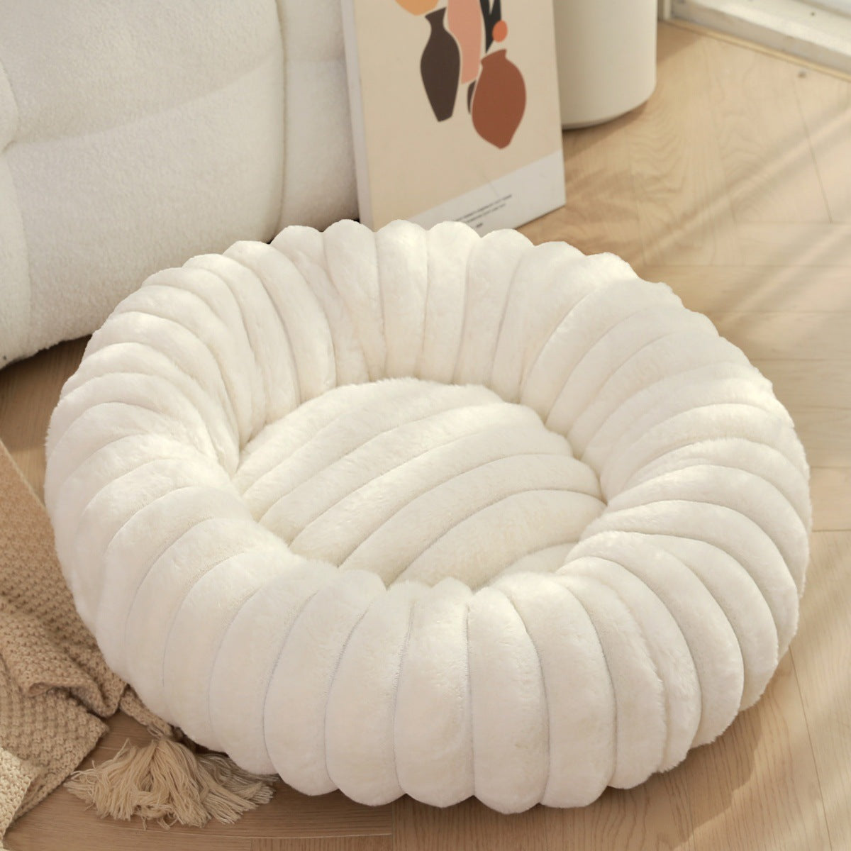 Plush Round Pet Bed Long Hair Warm Comfortable Winter Nest