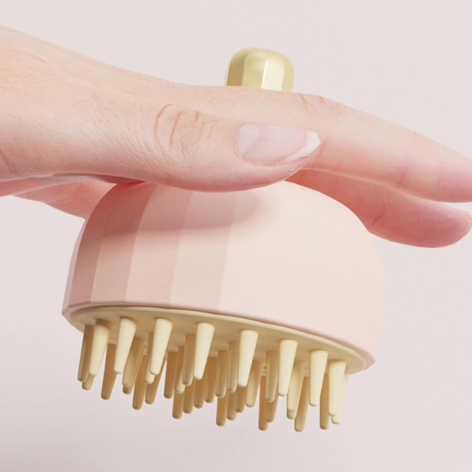 Pet Bath and Massage Brush Grooming Shampoo Tool